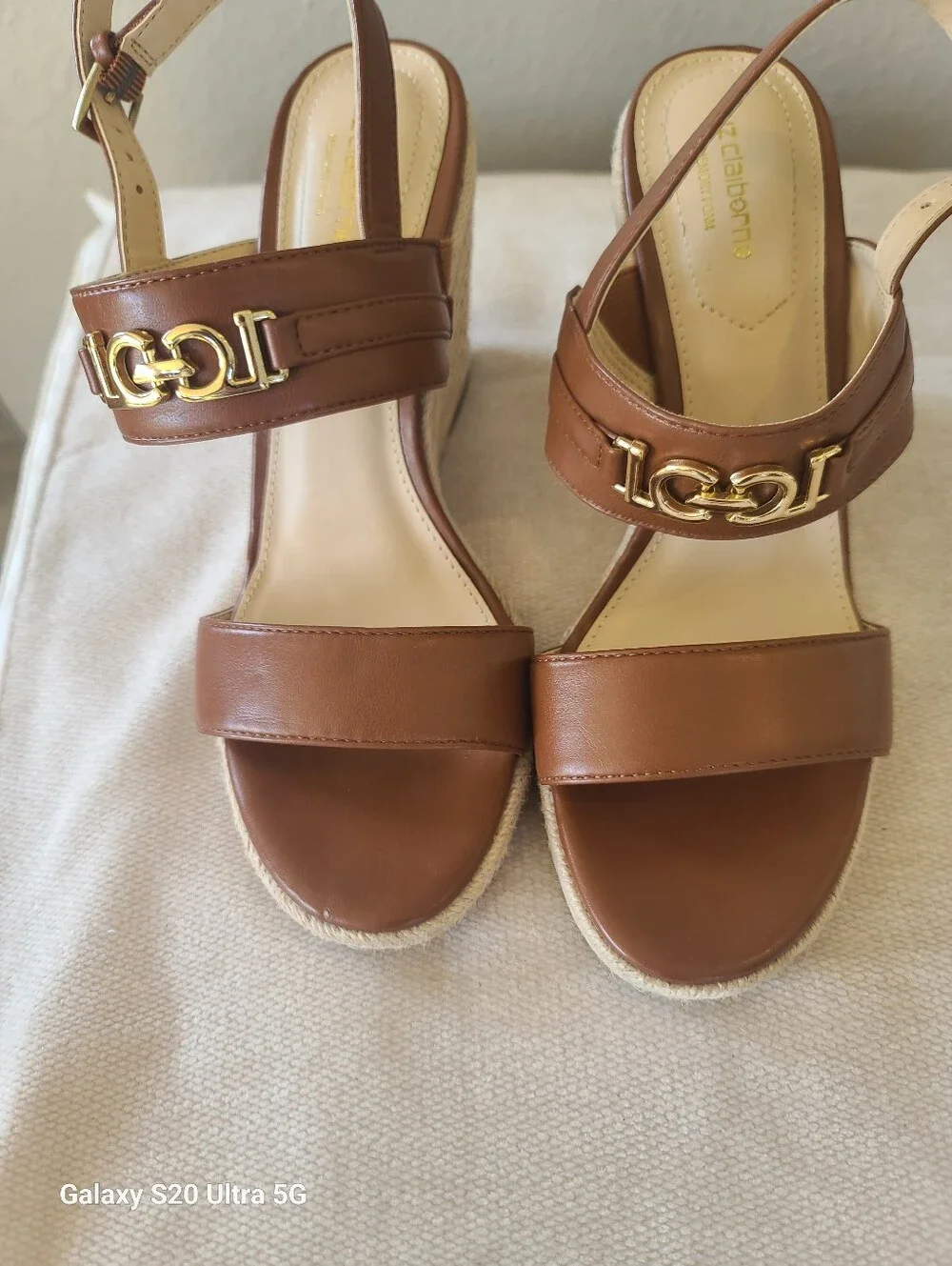 Liz Clairborne Alton Espadrille Wedge Sandals with Gold Accent - Women Size 6.5